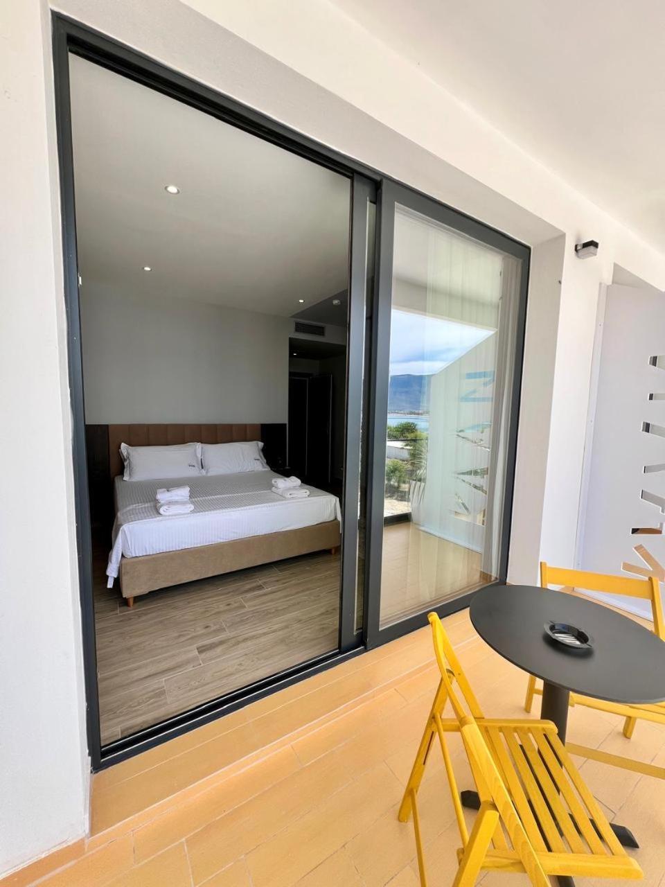 Kaan Hotel Radhima Kültér fotó